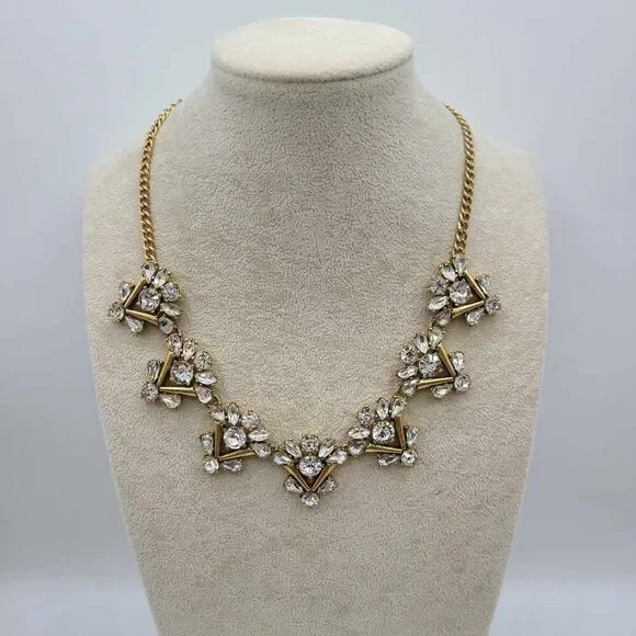 J Crew Clear Crystal Gold Tone V Cluster Statement Necklace - Picture 9 of 9